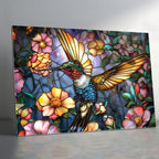Sinek Kuşu ve Çiçekler Temalı Vitray Görünümlü Temperli Cam Tablo – Renkli Doğa Duvar Dekoru