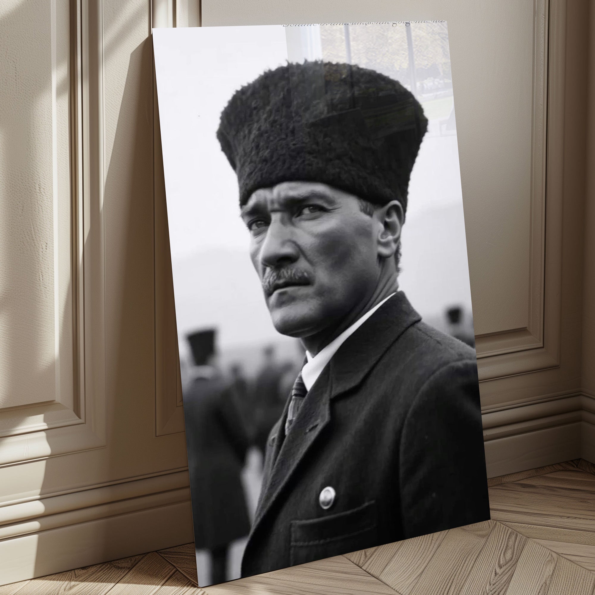 Atatürk Temalı Temperli Cam Duvar Tablosu – Premium UV Baskı, Modern & Şık Dekor