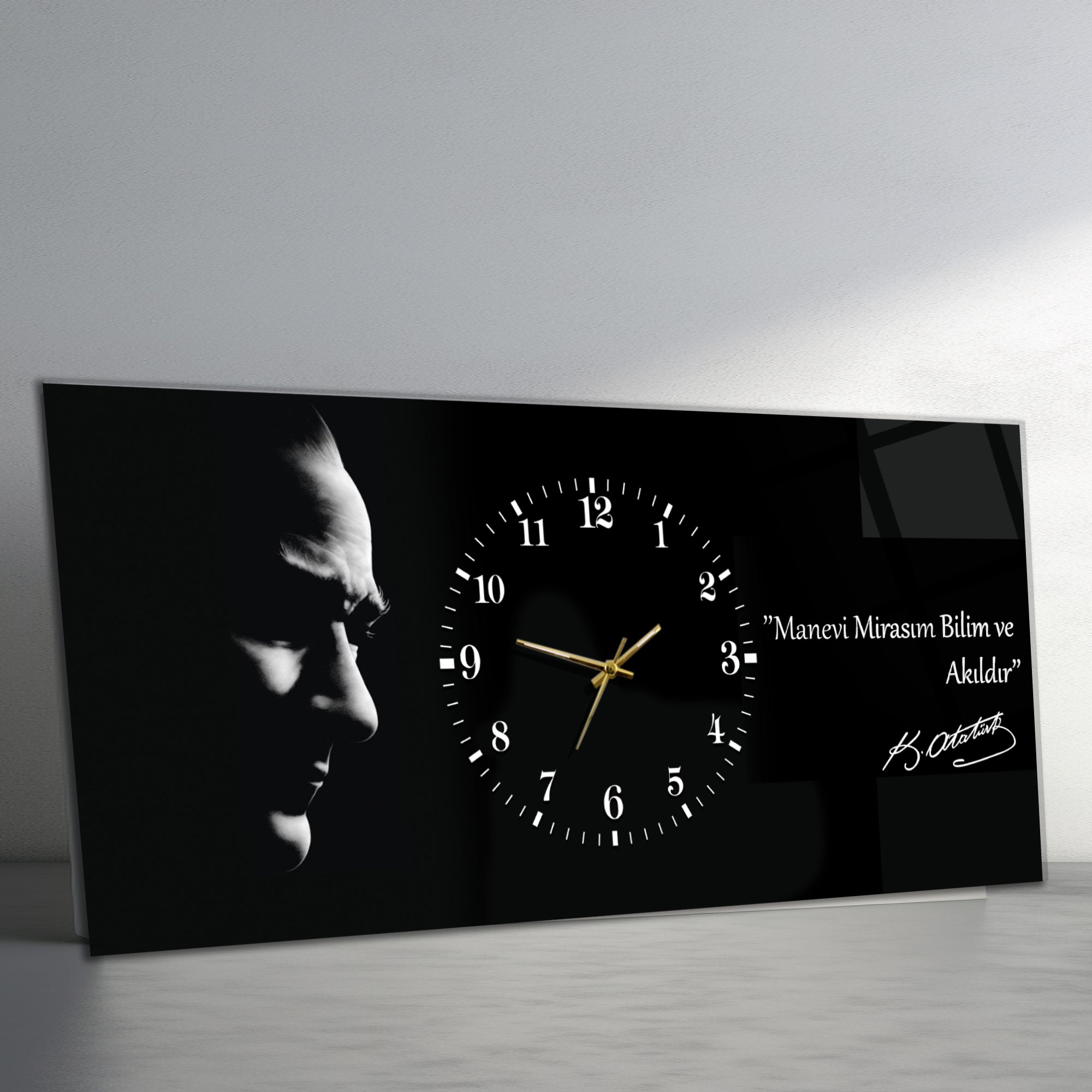 Temperli Cam Saat –Atatürk Portresi  Tasarım, Premium UV Baskı Duvar Saati
