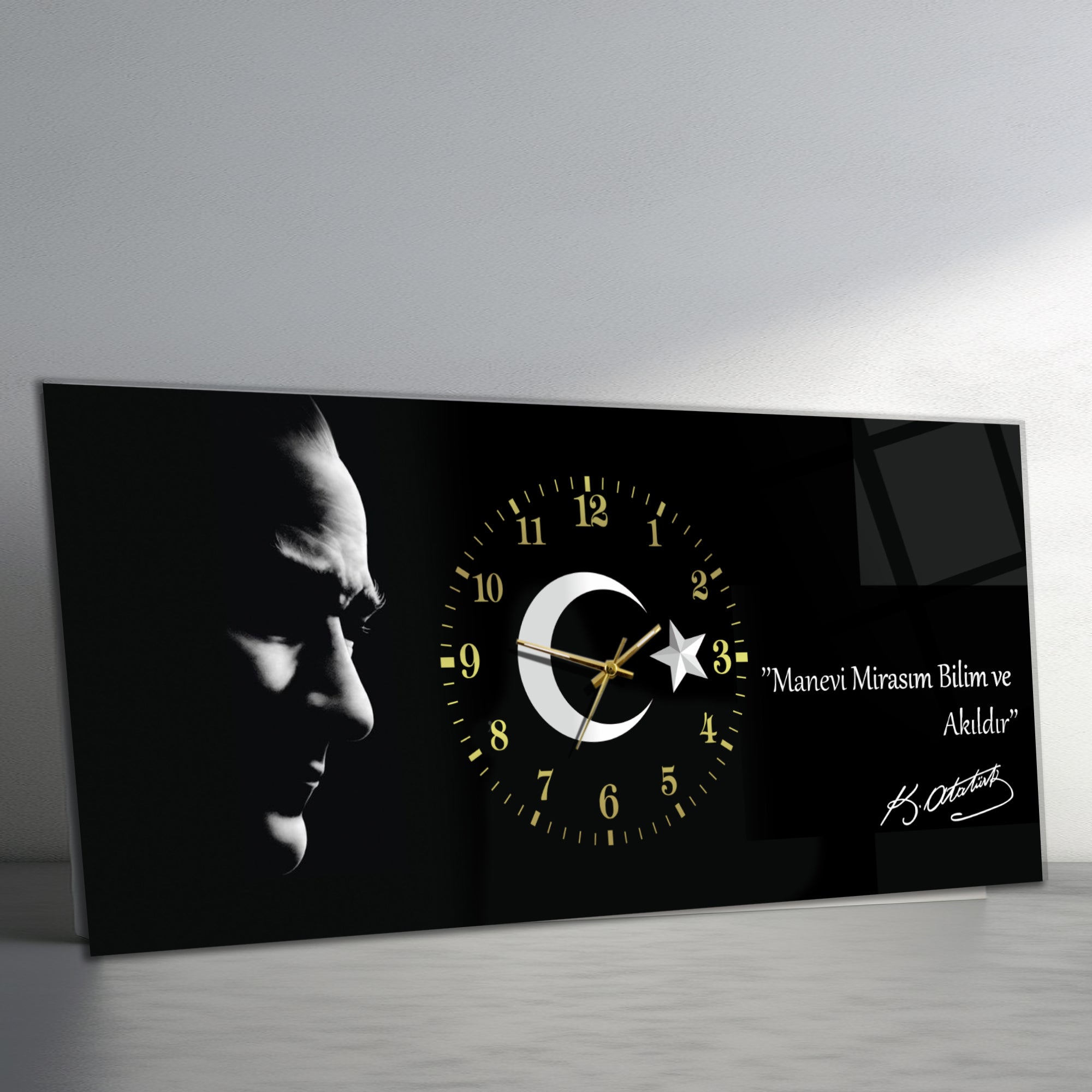 Temperli Cam Saat –Atatürk Portresi  Tasarım, Premium UV Baskı Duvar Saati