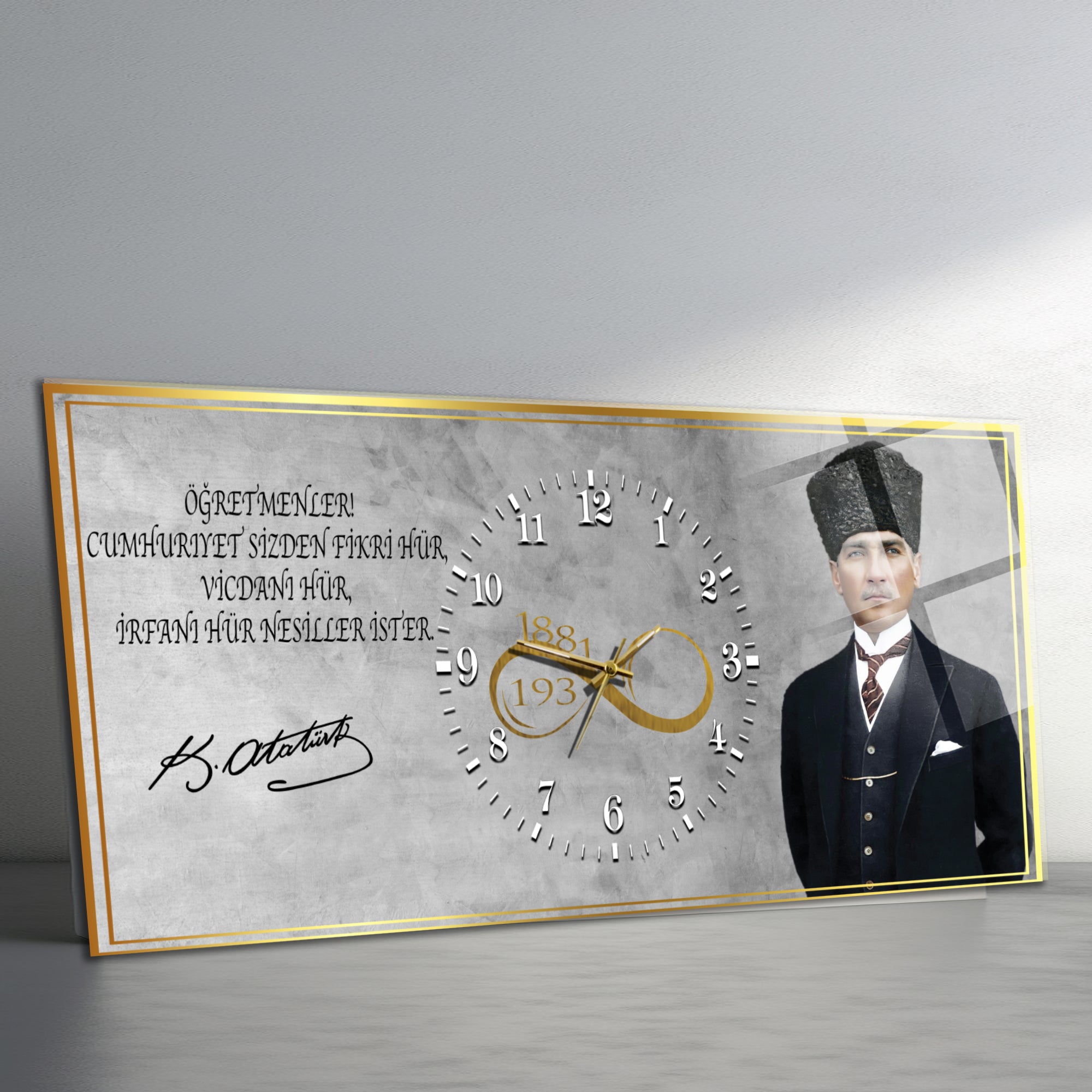 Temperli Cam Saat –Atatürk Portresi  Tasarım, Premium UV Baskı Duvar Saati