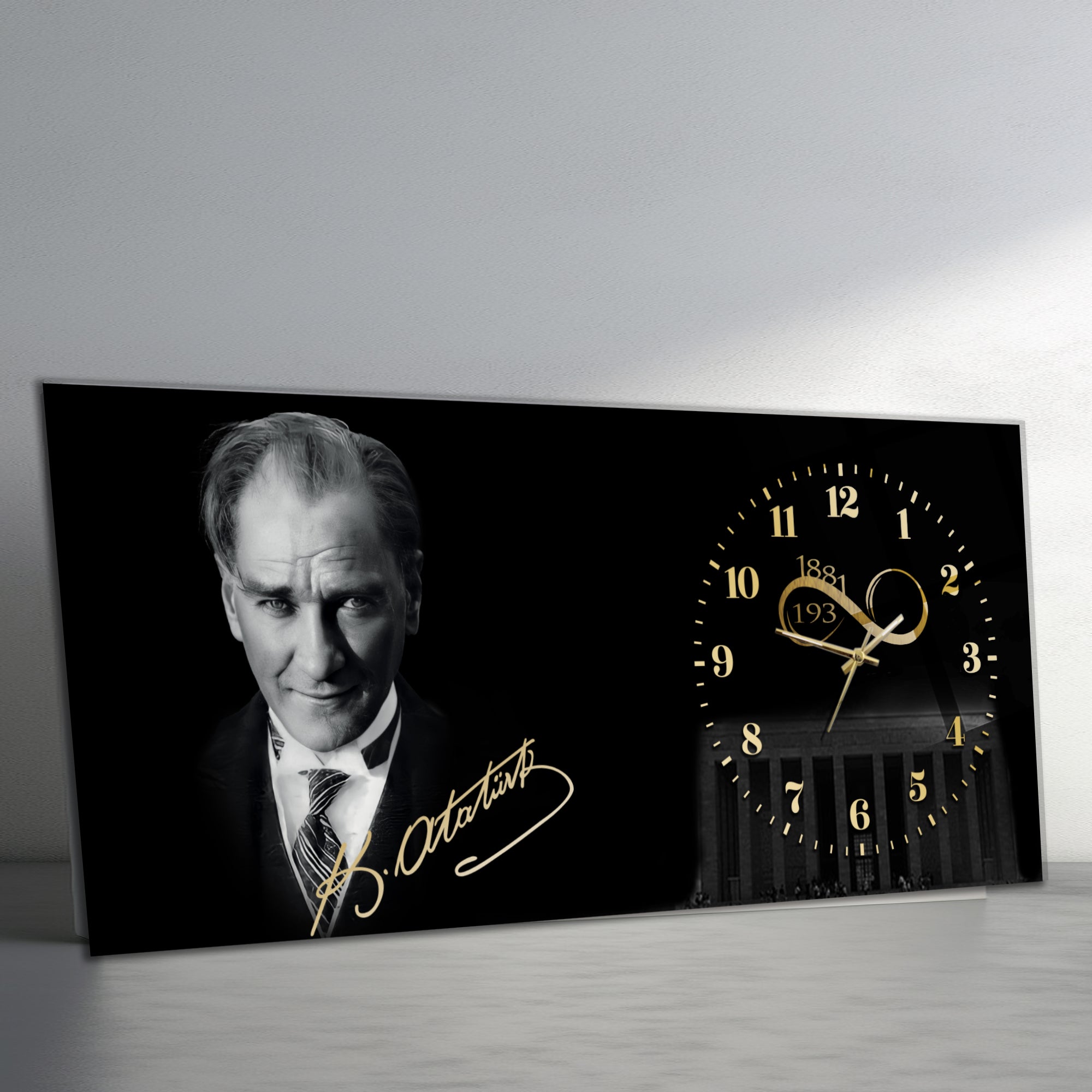 Temperli Cam Saat –Atatürk Portresi  Tasarım, Premium UV Baskı Duvar Saati