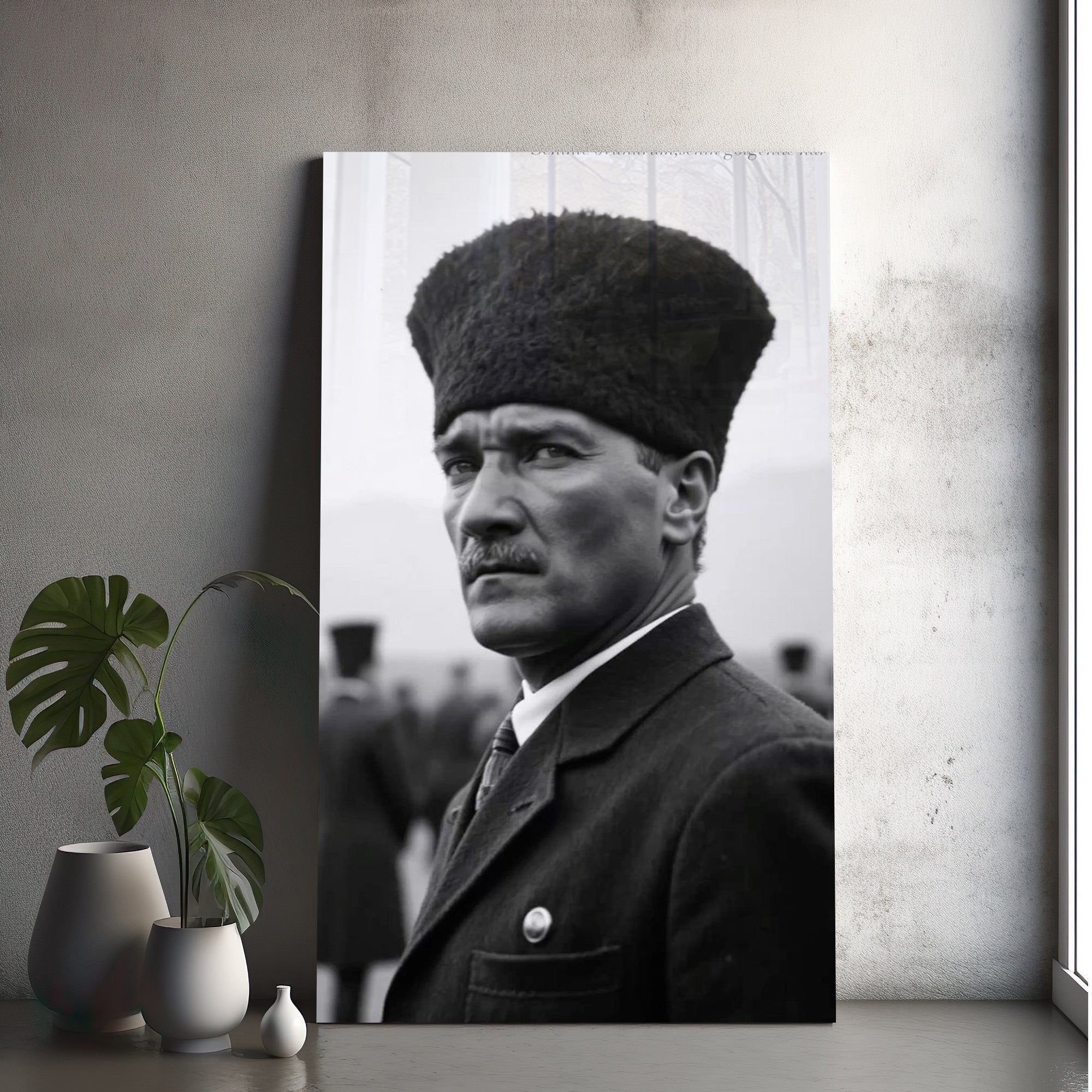 Atatürk Temalı Temperli Cam Duvar Tablosu – Premium UV Baskı, Modern & Şık Dekor
