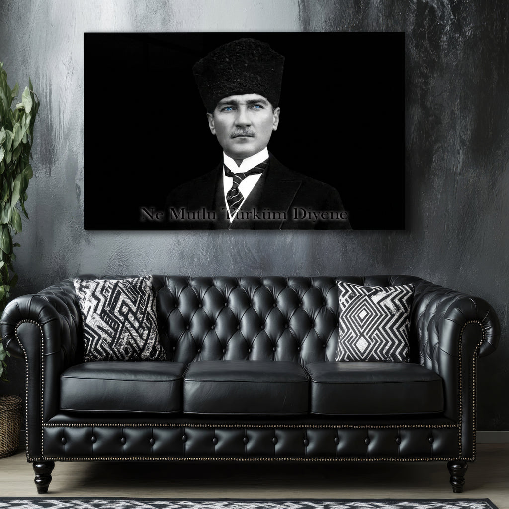 Atatürk Temalı Temperli Cam Duvar Tablosu – Premium UV Baskı, Modern & Şık Dekor
