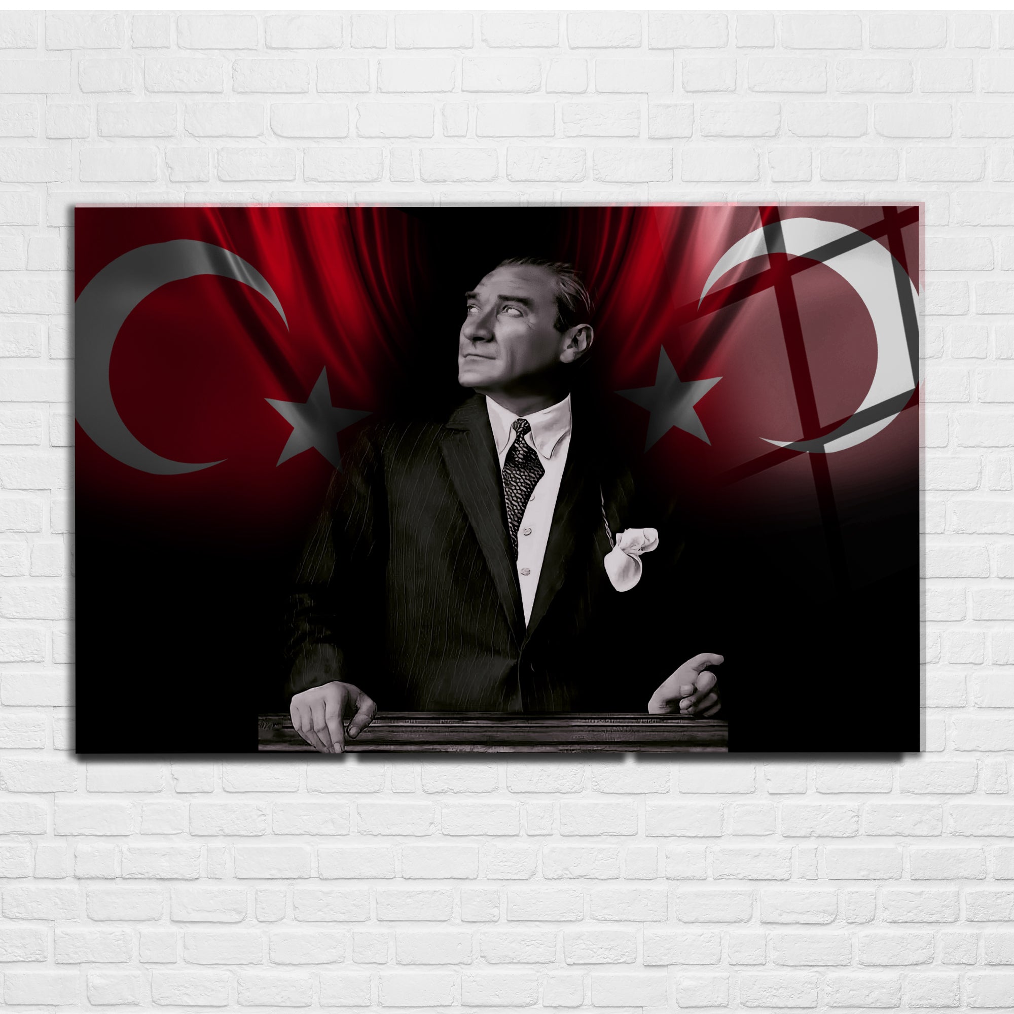 Atatürk Temalı Temperli Cam Duvar Tablosu – Premium UV Baskı, Modern & Şık Dekor