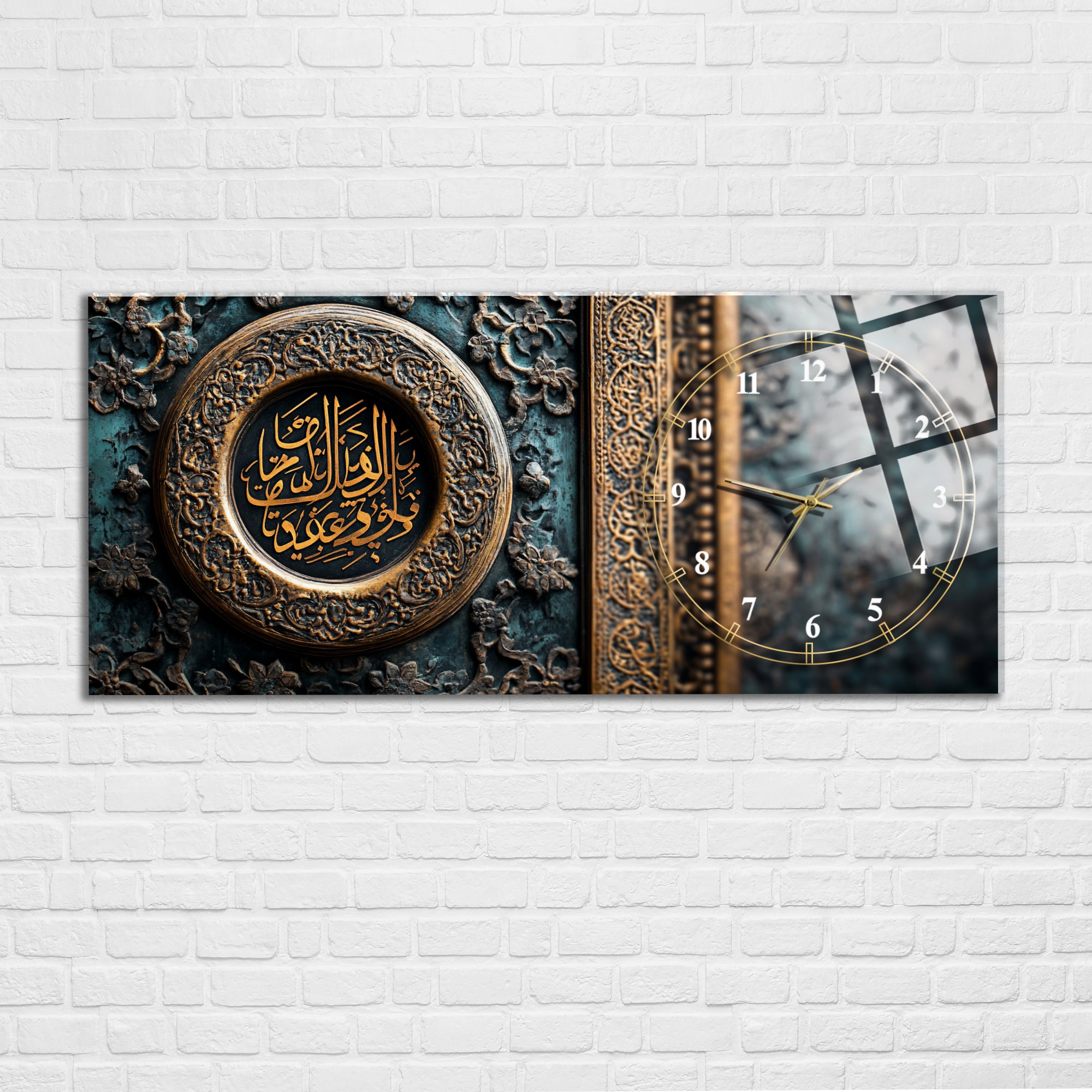 emperli Cam İslami Duvar Saati – Ni’mel Fâtihu Allahu, Ni’mel Qâidu Muhammedun Hat Sanatı