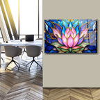 Nilüfer Çiçeği  Temalı Vitray Görünümlü Temperli Cam Tablo – Renkli Doğa Duvar Dekoru