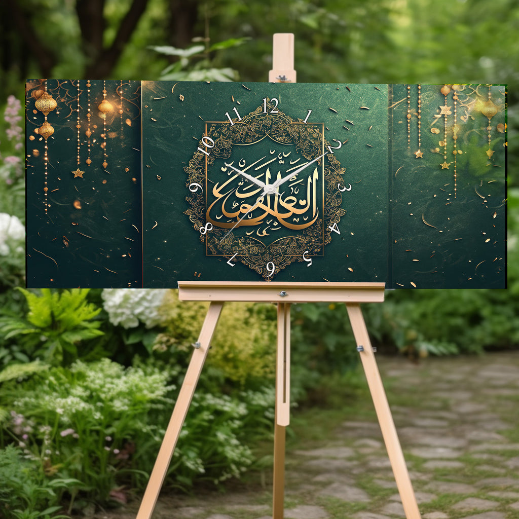 Temperli Cam İslami Duvar Saati – Allahu’l-Kerîm Hat Sanatı, Yeşil Altın 3 Parçalı İslami Dekor